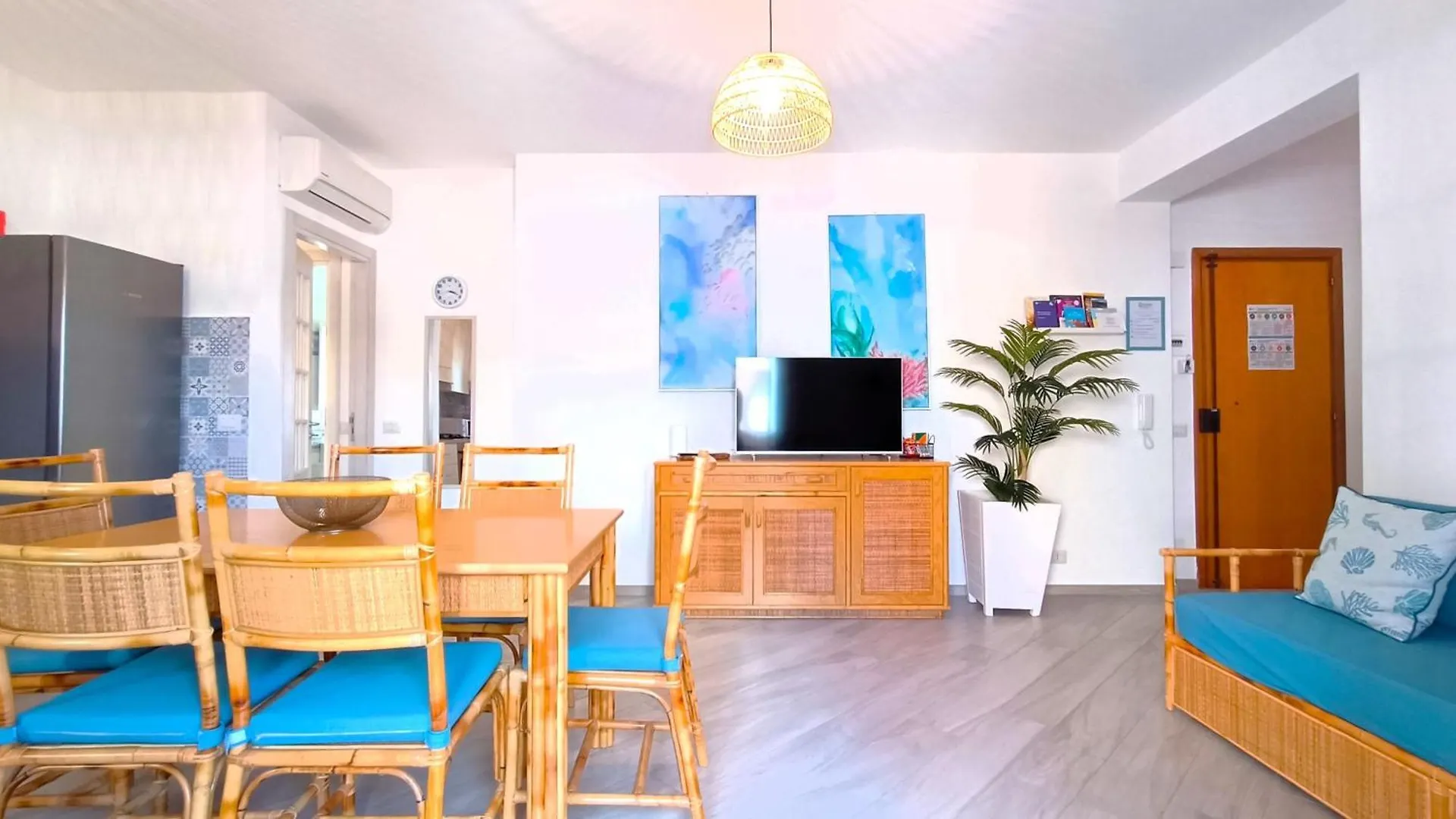 Capo D'Orlando Apartments - Elegance By The Sea Capo d'Orlando