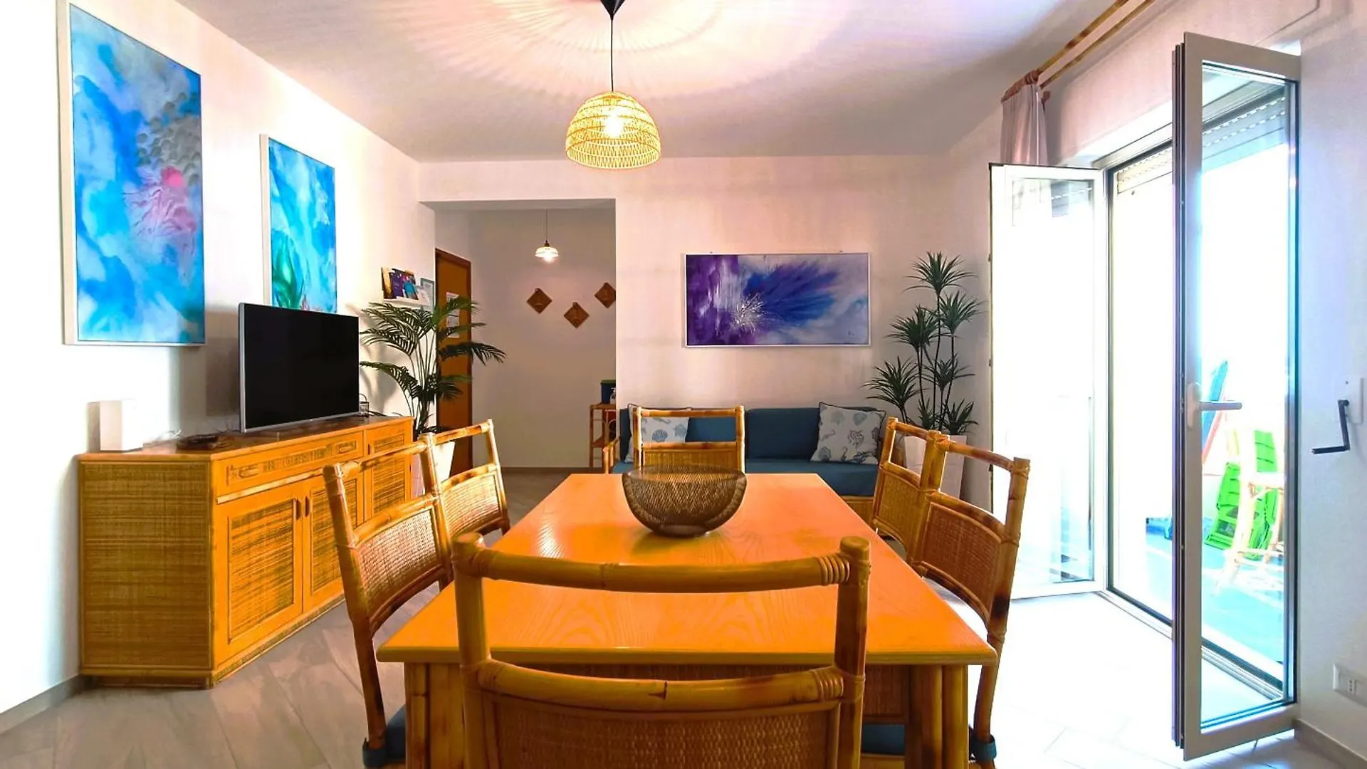 Capo D'Orlando Apartments - Elegance By The Sea Italy
