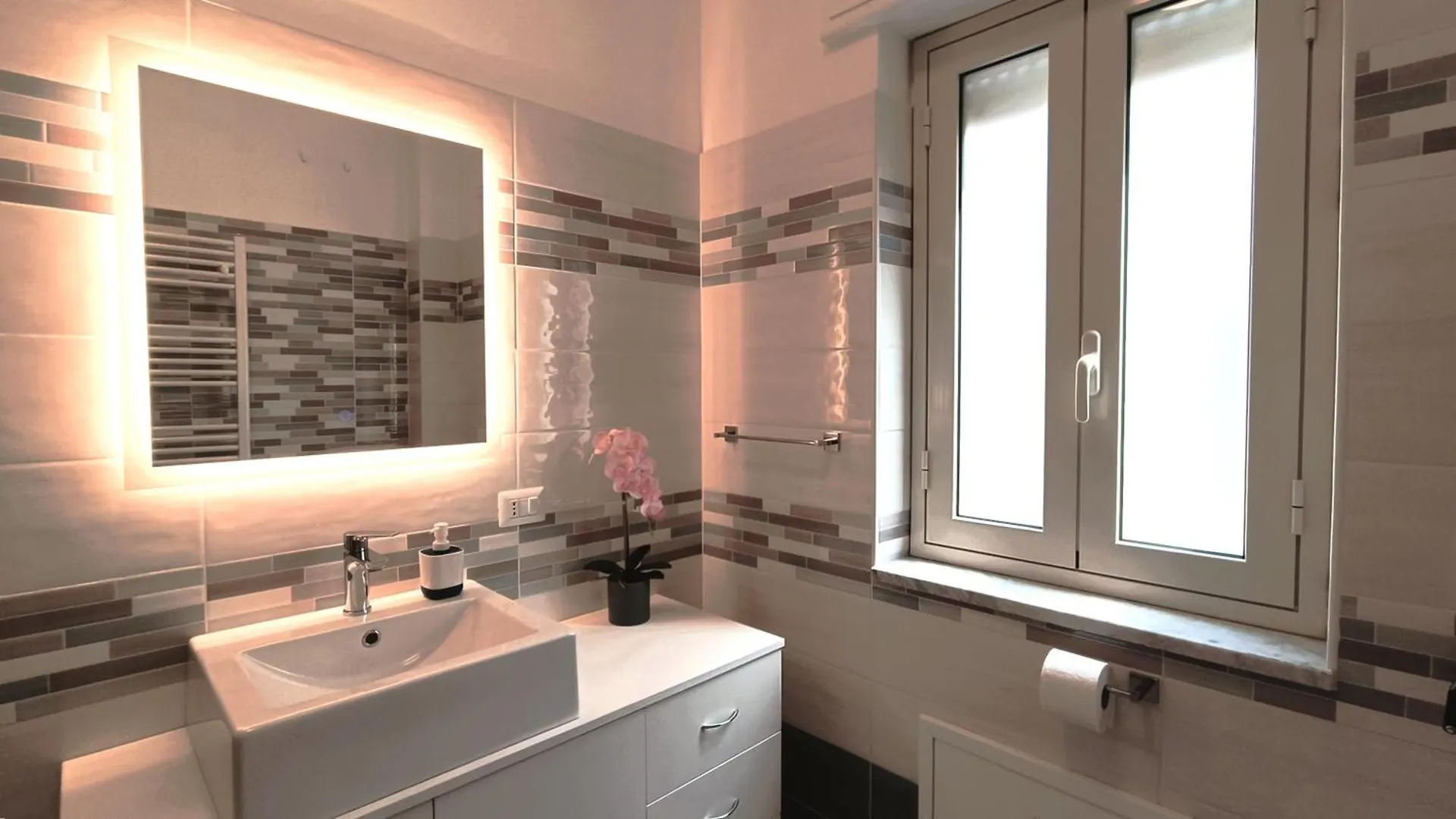 Capo D'Orlando Apartments - Elegance By The Sea